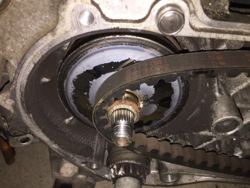 レッツ2Vベルト外し方